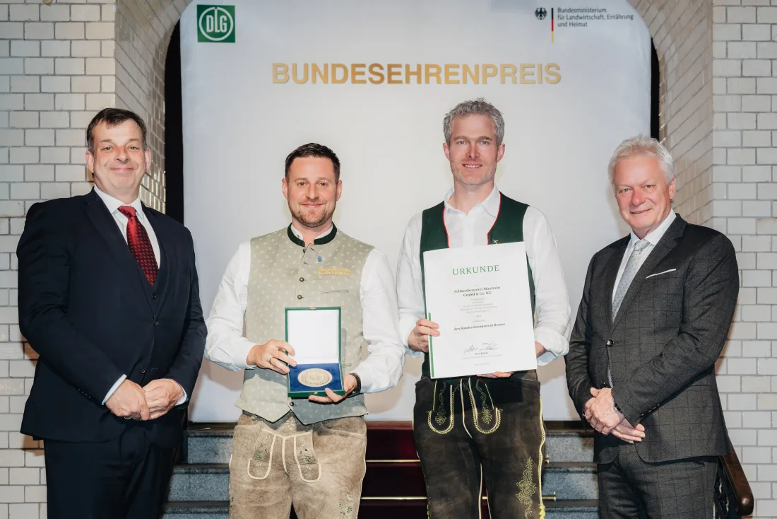 Verleihung des Bundesehrenpreises an die Schlossbrauerei Maxlrain